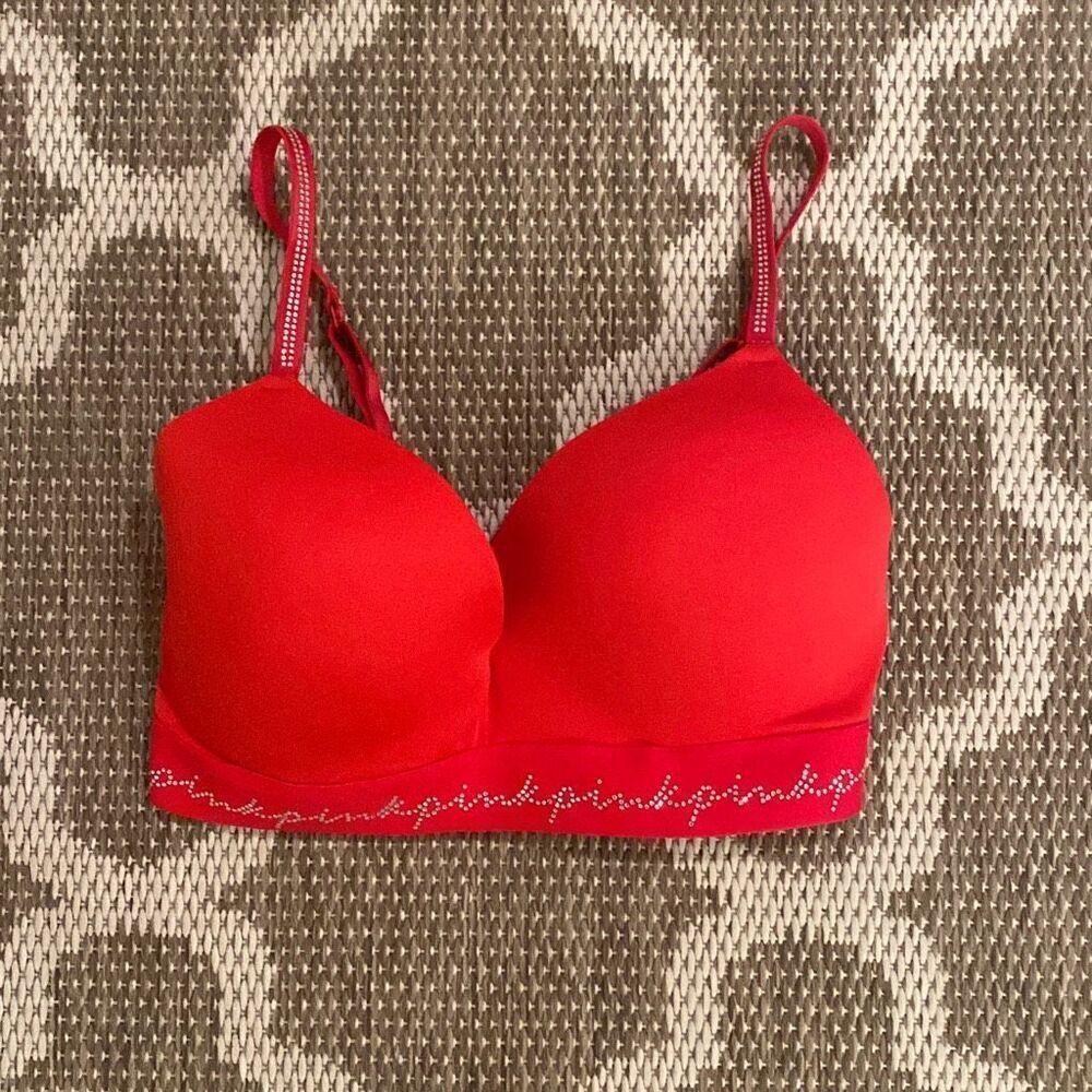 Victoria’s Secret wear everywhere wireless push-up size 34DD 
